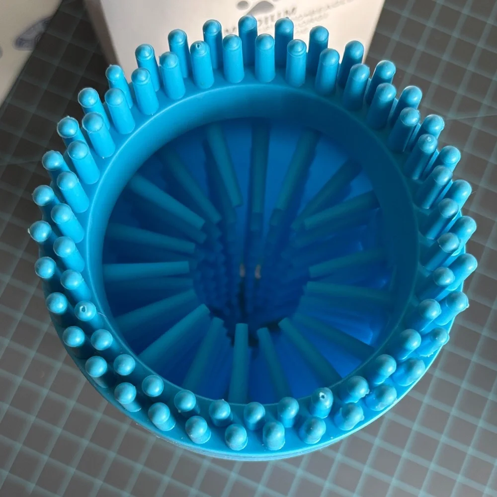 Medium Dog Paw Cleaner